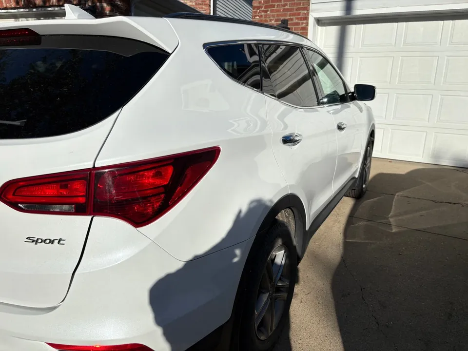 Hyundai Santa Fe 2017 photo 3