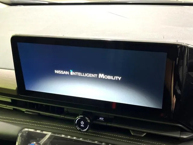 Nissan Serenade 2026 photo 5