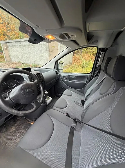 Citroen Jumpy 2015 photo 2