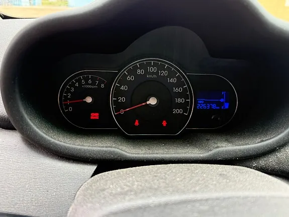 Hyundai I10 2011 photo 5