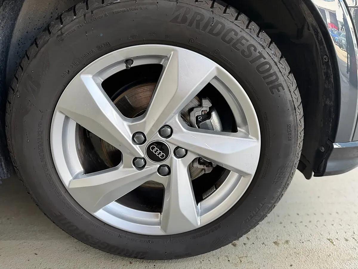 Audi Q3 2025 photo 3