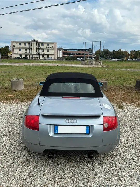 Audi Tt Roadster 2002 photo 4