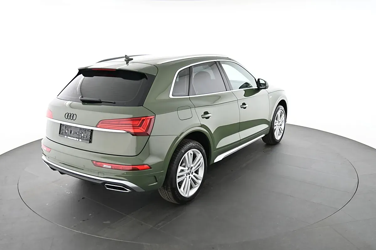 Audi Q5 2021 photo 2