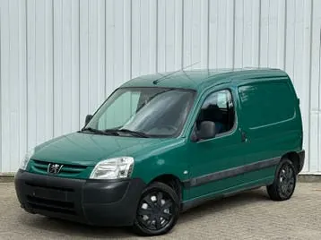 Peugeot Partner 2004 photo 2