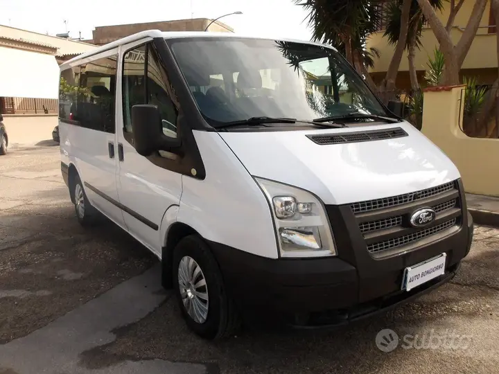 Ford Transit 2012 photo 2