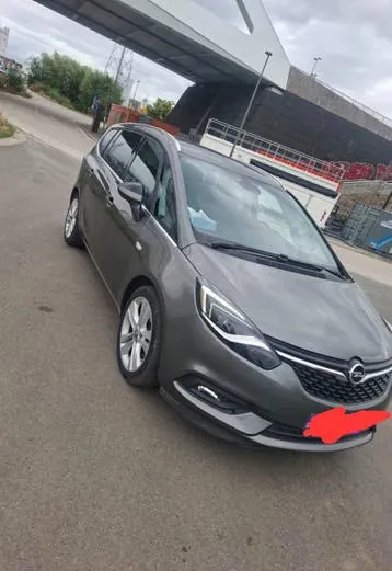 Opel Zafira Tourer