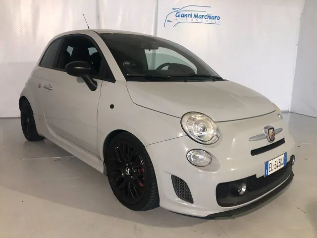 Abarth 500 2012 photo 2