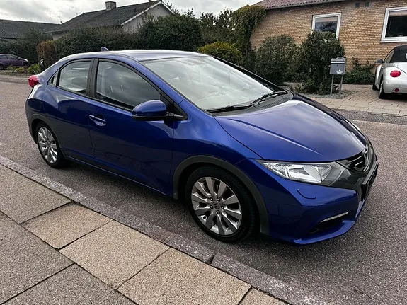Honda Civic 2012 photo 2