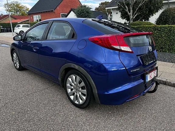 Honda Civic 2012 photo 3