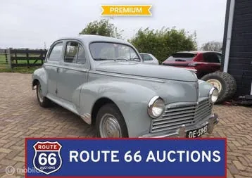Peugeot 203C