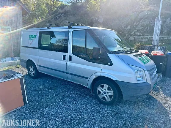 Ford Transit 2012 photo 2