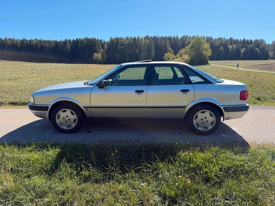 Audi 80
