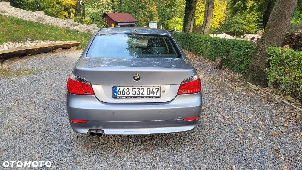 BMW Seria 5 2003 photo 5