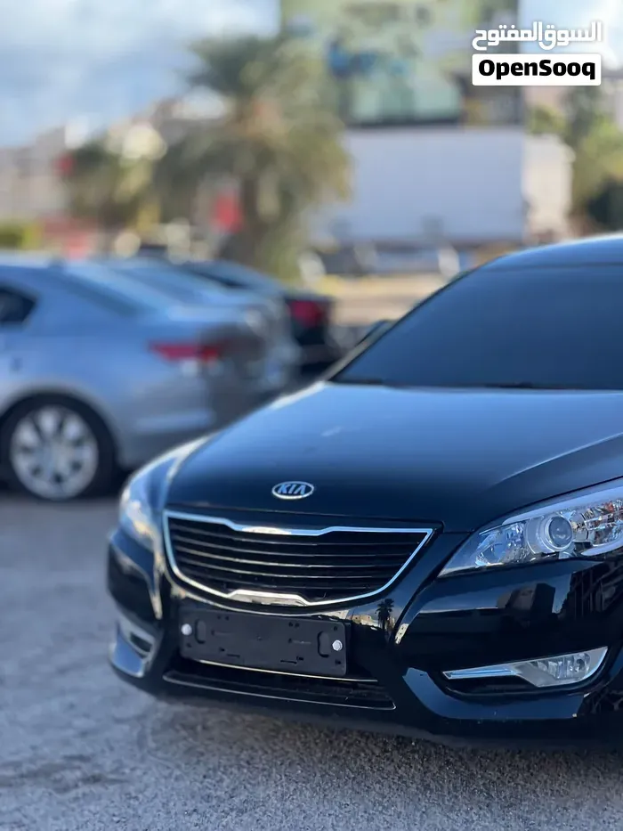 Kia Cadenza 2012 photo 2