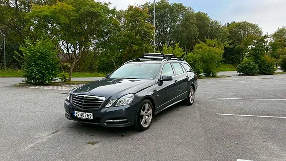 Mercedes-Benz E220 D