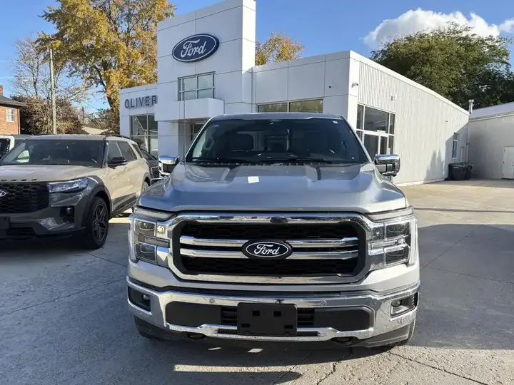 Ford F-150 2025 photo 2