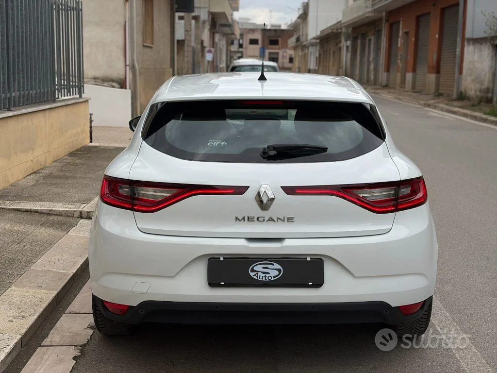 Renault Megane 2019 photo 5