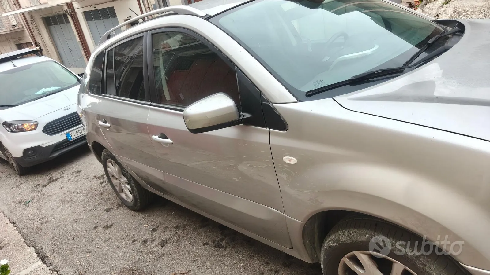 Renault Koleos 2010 photo 4