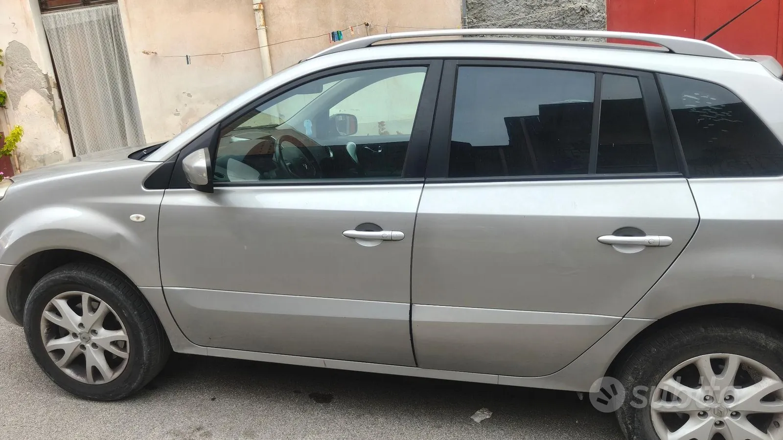 Renault Koleos 2010 photo 3