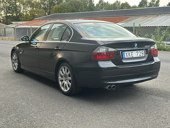 BMW 325I 2006 photo 3