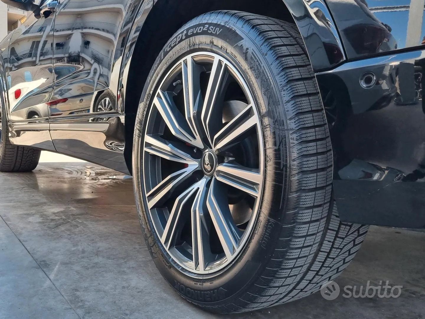 Audi Q8 2023 photo 4