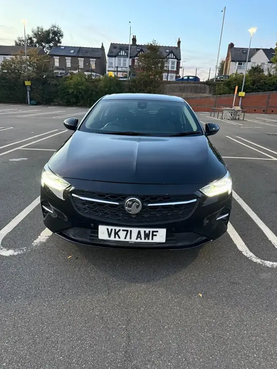 Vauxhall Insignia 2021 photo 2
