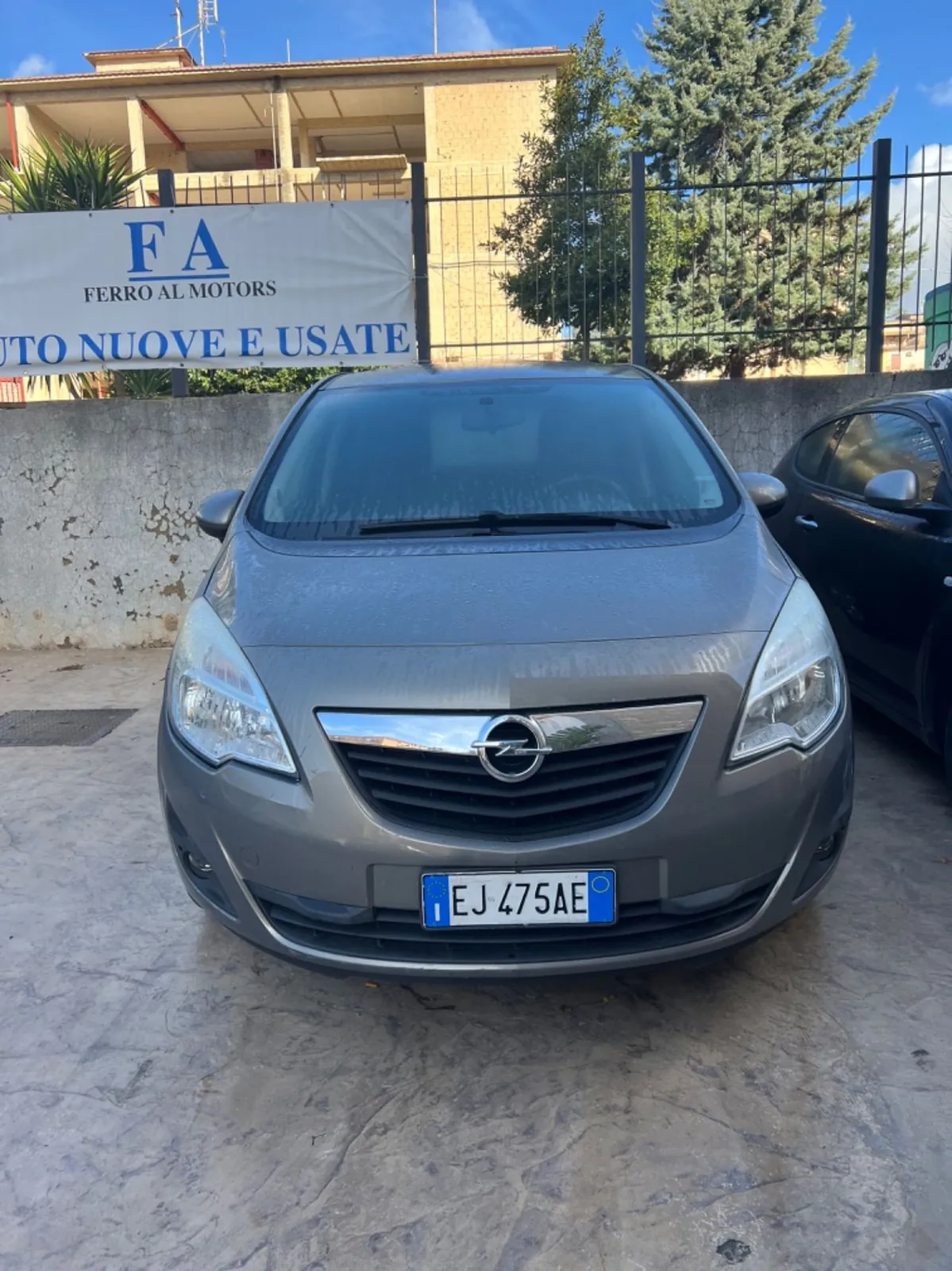 Opel Meriva 2012 photo 2