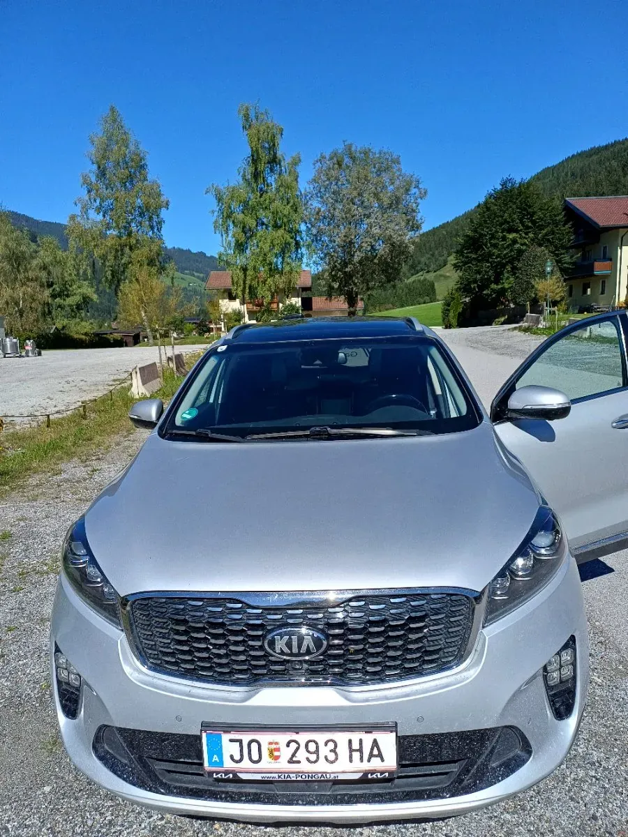 Kia Sorento 2017 photo 2