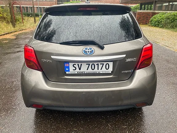 Toyota Yaris 2016 photo 5