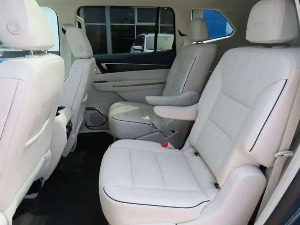 Buick Enclave 2026 photo 4