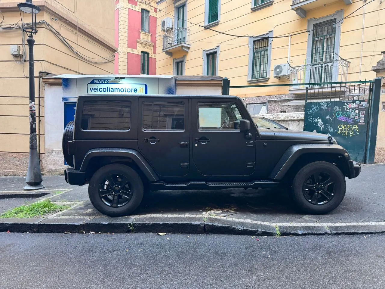 Jeep Wrangler Unlimited 2011 photo 4