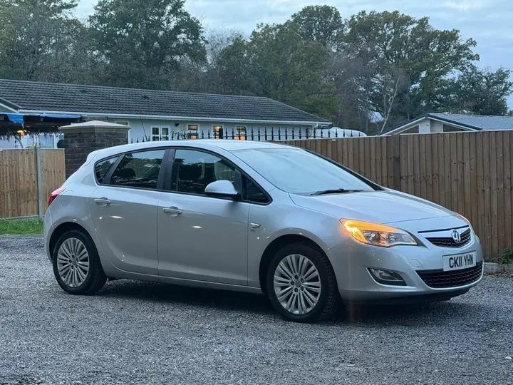 Vauxhall Astra