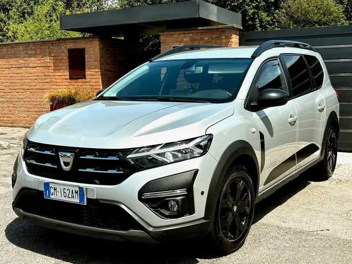 Dacia Jogger 2023 photo 2