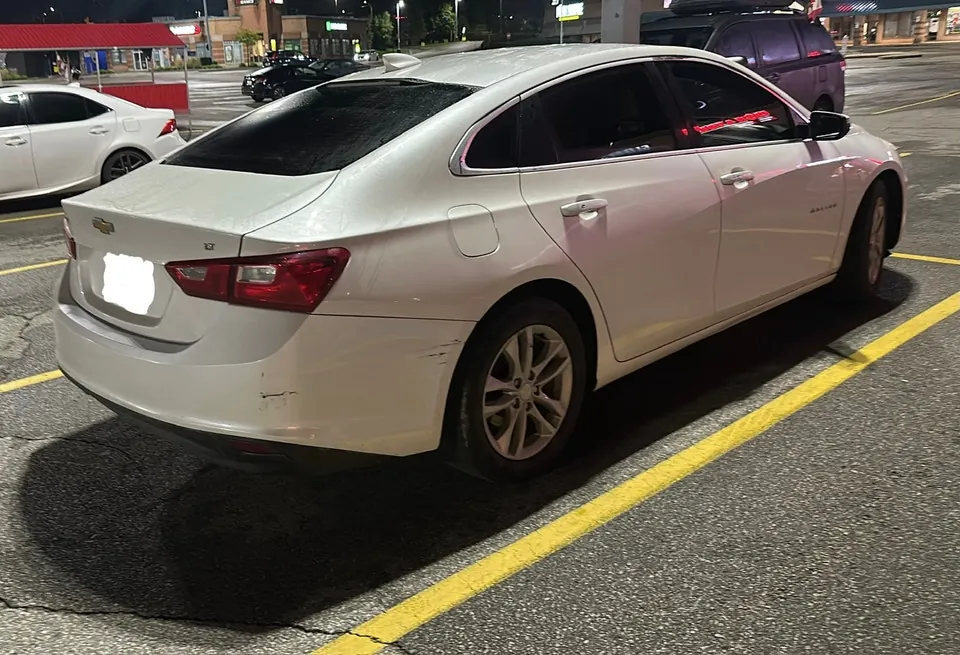 Chevrolet Malibu 2017 photo 3
