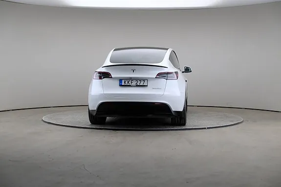 Tesla Model Y 2023 photo 5