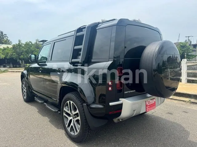 Land Rover Defender 2023 photo 4