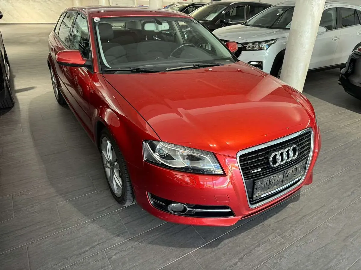 Audi A3 2012 photo 2