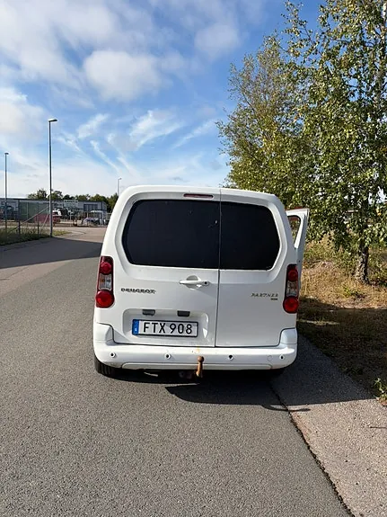 Peugeot Partner 2014 photo 2