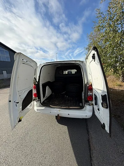 Peugeot Partner 2014 photo 4