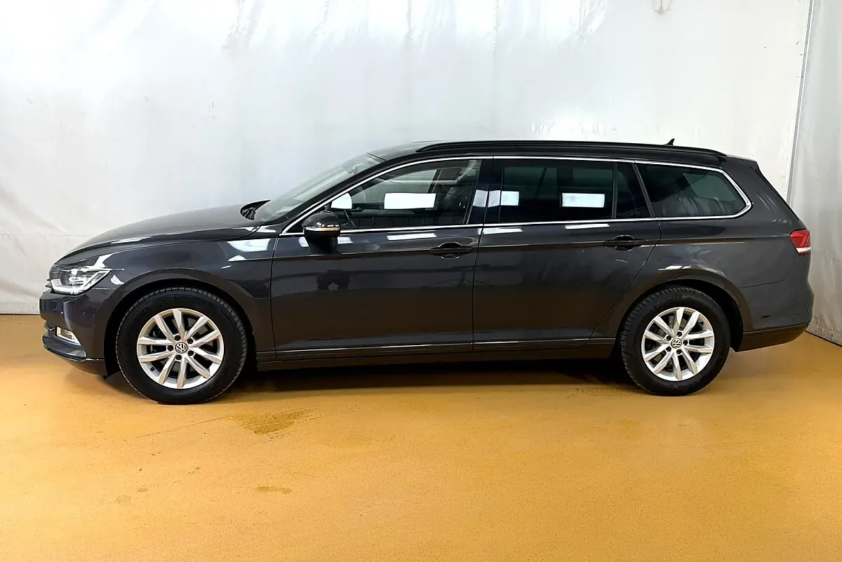 Volkswagen Passat 2019 photo 3