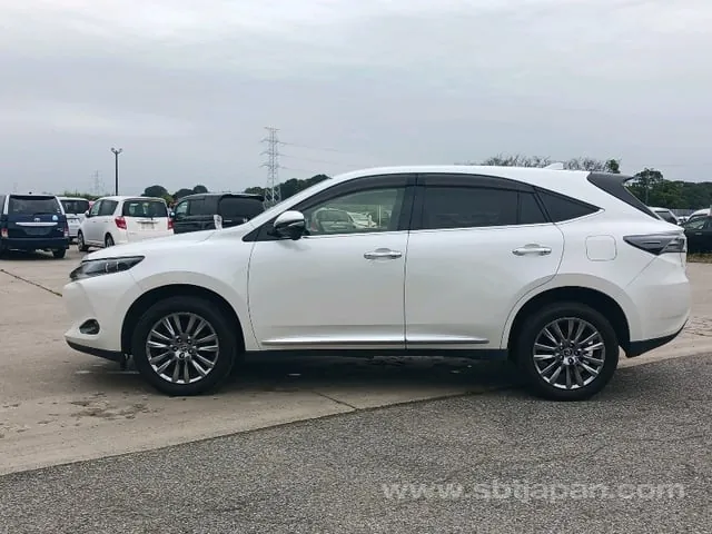 Toyota Harrier 2015 photo 4