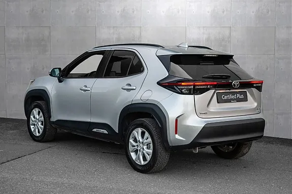 Toyota Yaris Cross 2025 photo 2
