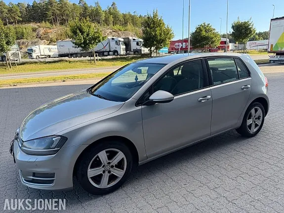 Volkswagen Golf 2013 photo 5