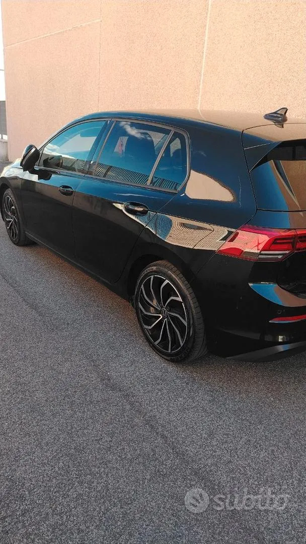 Volkswagen Golf 2021 photo 3