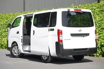 Nissan Nv350 2023 photo 3