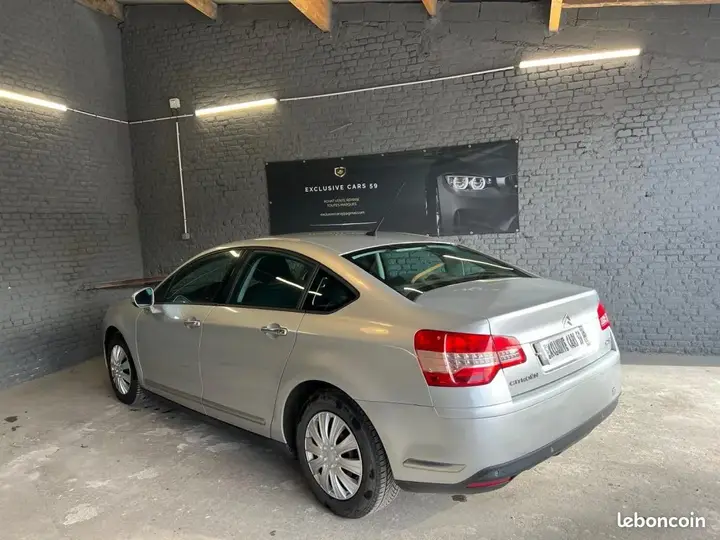 Citroen C5 2009 photo 2