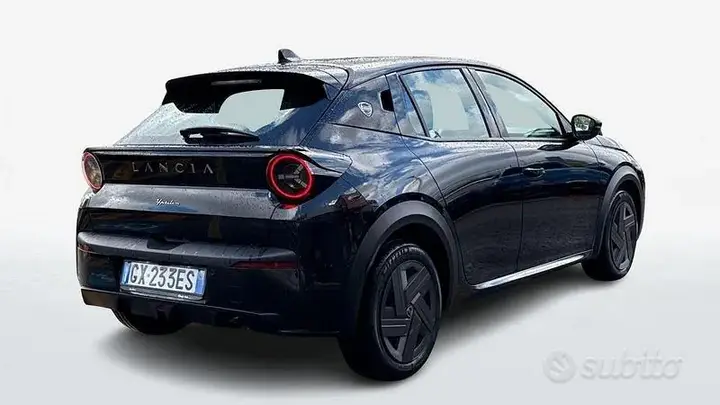 Lancia Ypsilon 2025 photo 2
