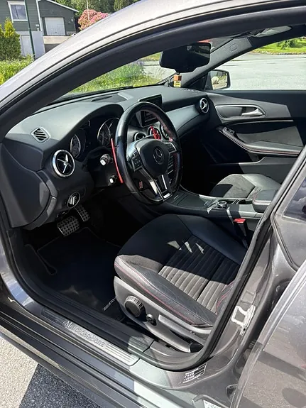 Mercedes-Benz Cla180 2014 photo 4