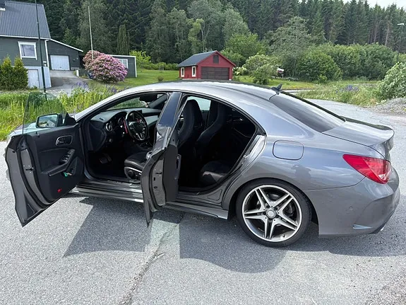 Mercedes-Benz Cla180 2014 photo 3