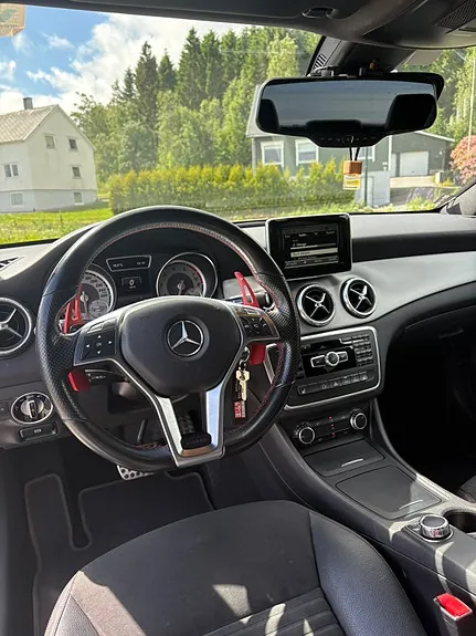 Mercedes-Benz Cla180 2014 photo 5